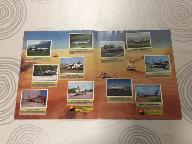 Aviones de Combate - Album Cromos Panini años 90