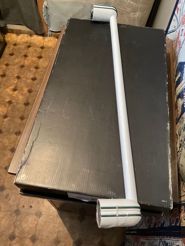 ACCESORIOS BAÑO,TOALLERO DUCHA, TOALLA MANO Y ROLL