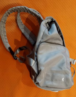 Dos mochilas de Misako y Parfois de segunda mano por 35 EUR en Valencia en  WALLAPOP