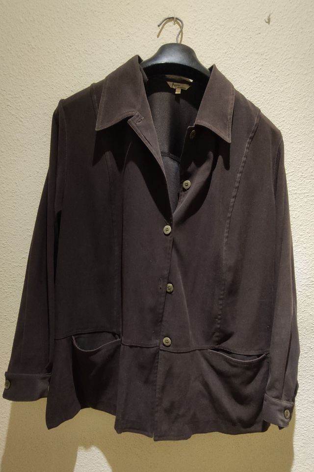 Cubrecamisa verde caqui