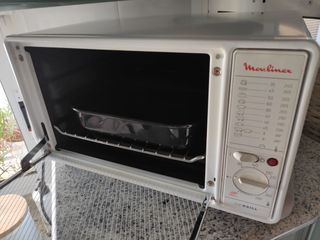 HORNO MOULINEX de segunda mano por 40 EUR en Cartagena en WALLAPOP