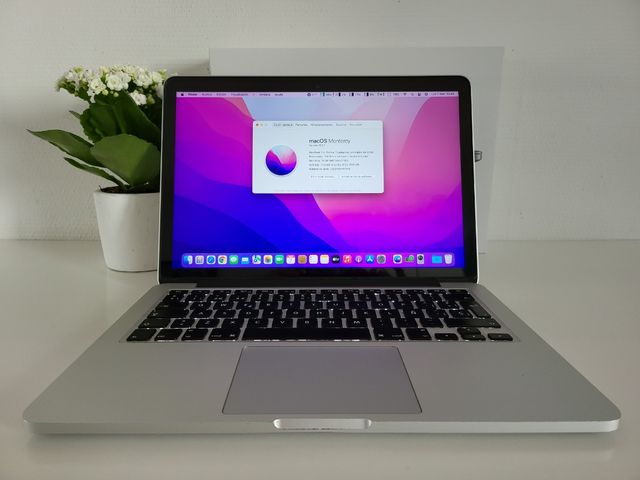 Apple MacBook Pro A1502 i5 13 Principios 2015