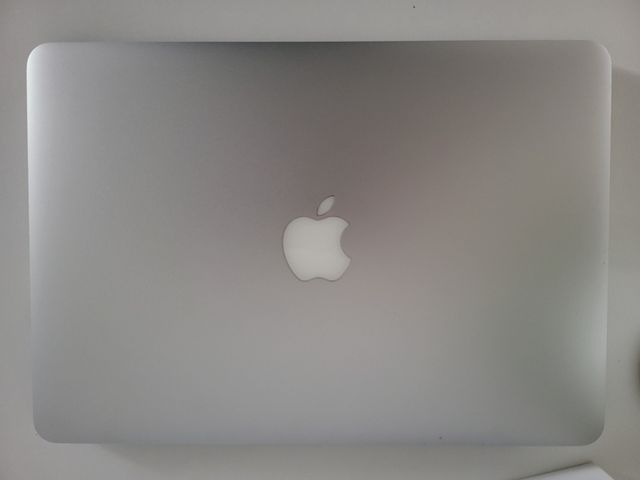 Apple MacBook Pro A1502 i5 13 Principios 2015