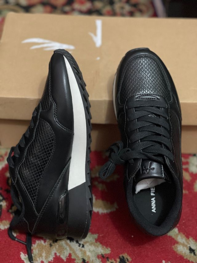 Zapatillas Anna Field Mujer