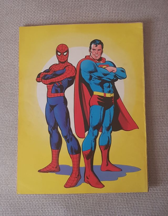 Cómic Superman Vs Spiderman (en inglés)