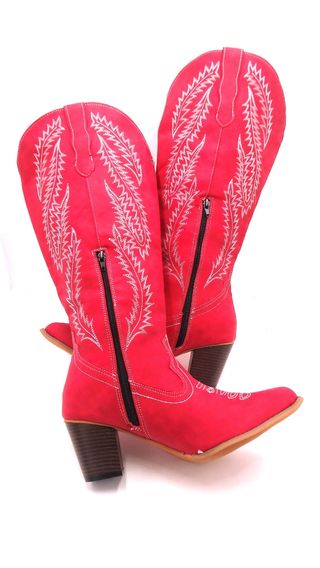 Botas altas para mujer talla 42 de segunda mano por 20 EUR en San Fernando  de Henares en WALLAPOP