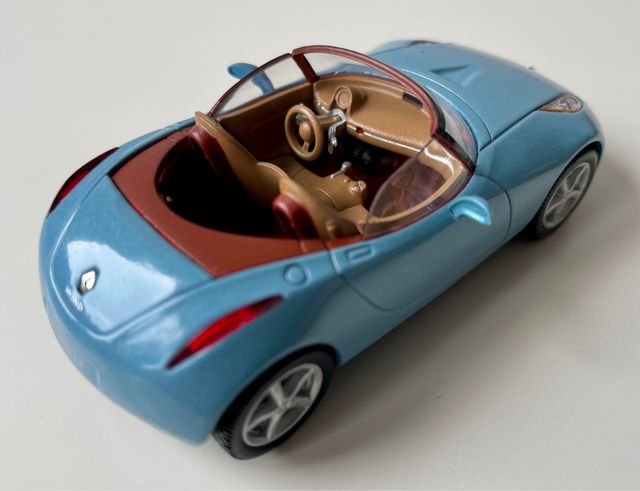 RENAULT WIND CONCEPT 1:43