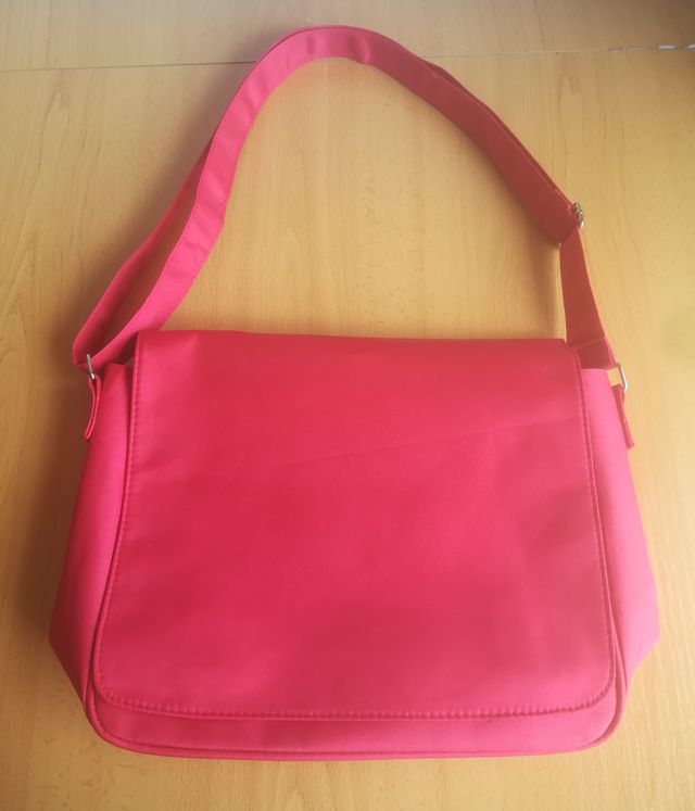 BOLSO ROJO