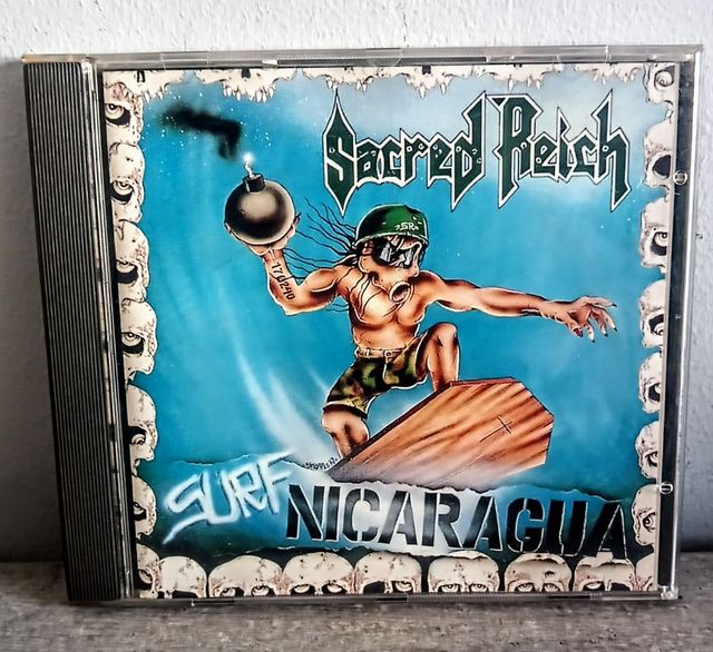 Sacred Reich. Surf Nicaragua.
