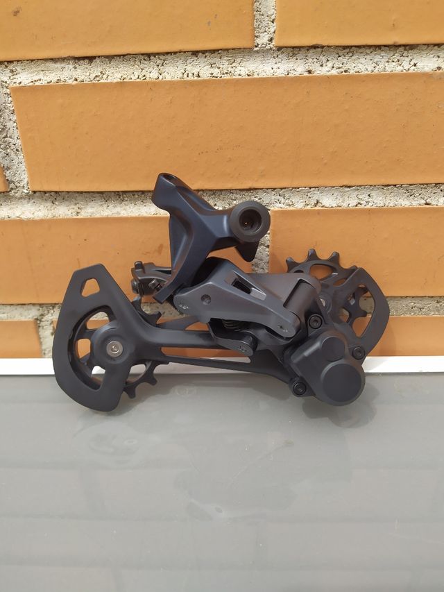 12v SHIMANO SLX RD-M7120. Cambio trasero Nuevo.