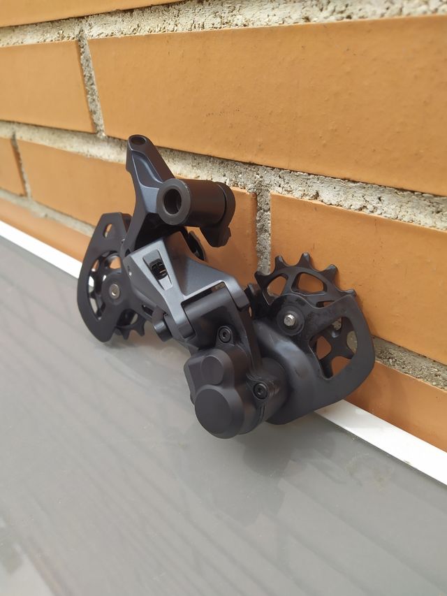 12v SHIMANO SLX RD-M7120. Cambio trasero Nuevo.