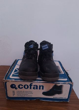 Bota Seguridad Cofan Piel Negro S3 Mod. ISKUR de segunda mano por 15 EUR en  Griñón en WALLAPOP