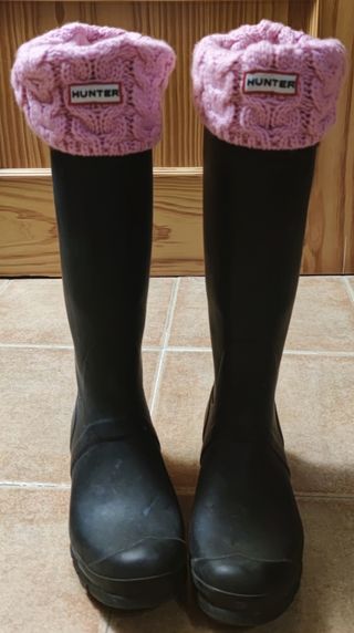 Botas negras Hunter 40\\/41 de segunda mano por 70 EUR en Palma de Mallorca  en WALLAPOP
