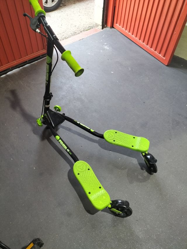 Patinete 3 ruedas FLIKER A1.