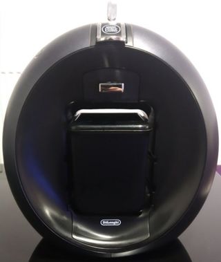 Cafetera de cápsulas Dolce Gusto Circolo Delonghi de segunda mano por 20  EUR en Rivas-Vaciamadrid en WALLAPOP