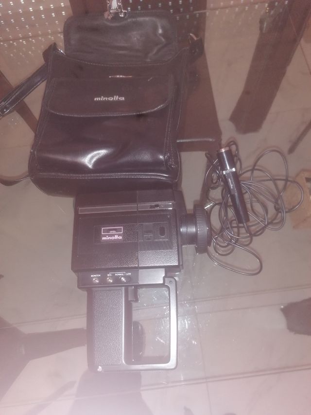 cámara Minolta 8mm XL-225 SOUND año 1976