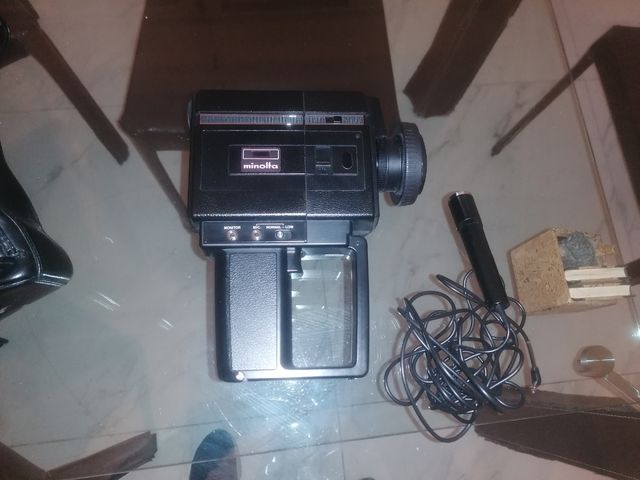 cámara Minolta 8mm XL-225 SOUND año 1976