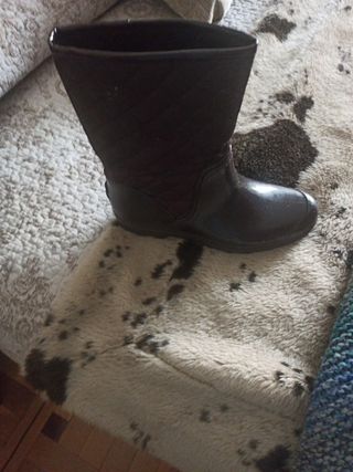 Botas agua señora y jovencita.Numero 37 de segunda mano por 15 EUR en  Madrid en WALLAPOP