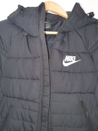 De plumas para mujer de JD Sports | FASHIOLA.es