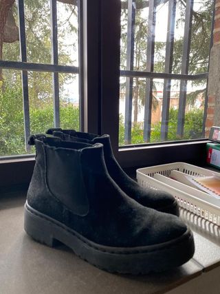 BOTINES DE BROWNIE de segunda mano por 18 EUR en Palencia en WALLAPOP