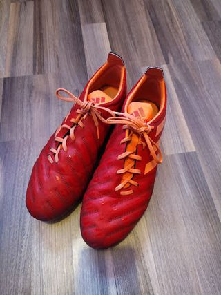 Botas de fútbol talla 45 de segunda mano en Cádiz en WALLAPOP