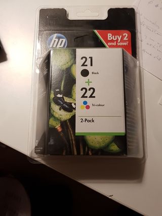 Par de cartuchos hp 21 + 23 de segunda mano por 20 EUR en Tres Cantos en  WALLAPOP