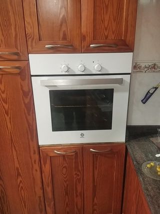 Se vende horno electrico de segunda mano por 75 EUR en Oliva en WALLAPOP