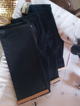 Pantalon talla 40 \