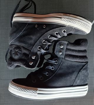 Converse cuña de segunda mano en WALLAPOP