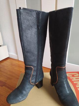 Botas altas mujer Camper de segunda mano por 50 EUR en Ali en WALLAPOP