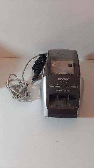 Impresora de etiquetas USB Brother QL-570 de segunda mano por 30 EUR en  Reus en WALLAPOP