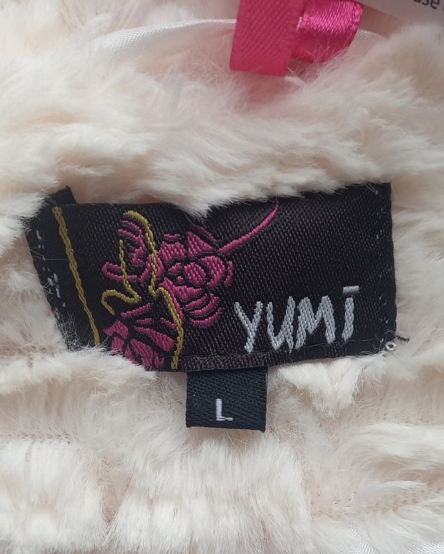 Chaqueta piel sintética de la firma Yumi