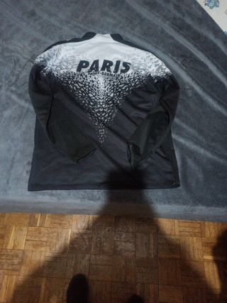 Sudadera Nike PSG de segunda mano en WALLAPOP