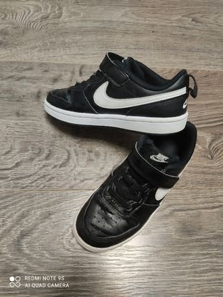 Zapatillas Nike niño talla 30 de segunda mano por 20 EUR en As Lamas en  WALLAPOP
