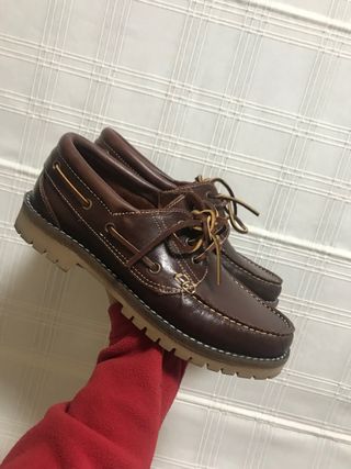 Zapatos Emmshu de Ulanka de segunda mano por 10 EUR en Castellón de la  Plana en WALLAPOP