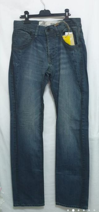 PANTALON VAQUERO HOMBRE,EL CORTE INGLES de segunda mano por 18 EUR en  Algeciras en WALLAPOP