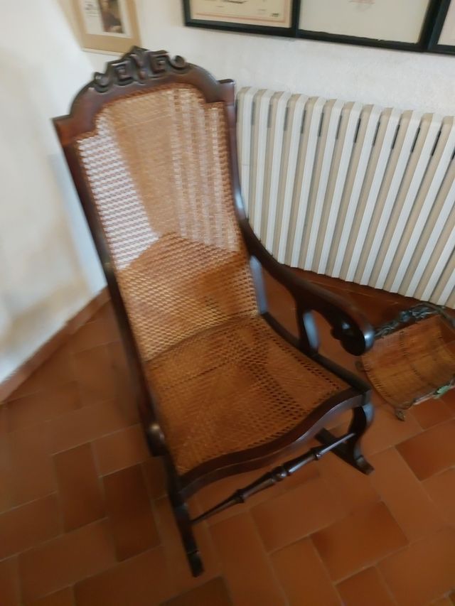 Mecedora, balancín caoba