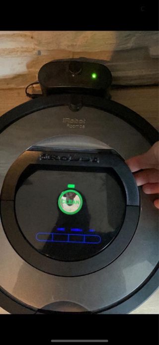 Asa transporte roomba serie 700 de segunda mano por 6 EUR en L\\'Hospitalet  de Llobregat en WALLAPOP