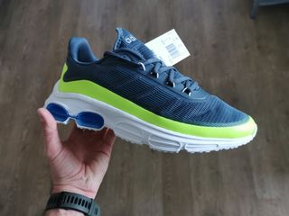 NUEVAS Zapatillas Adidas QuadCube de segunda mano por 44 EUR en Antequera  en WALLAPOP