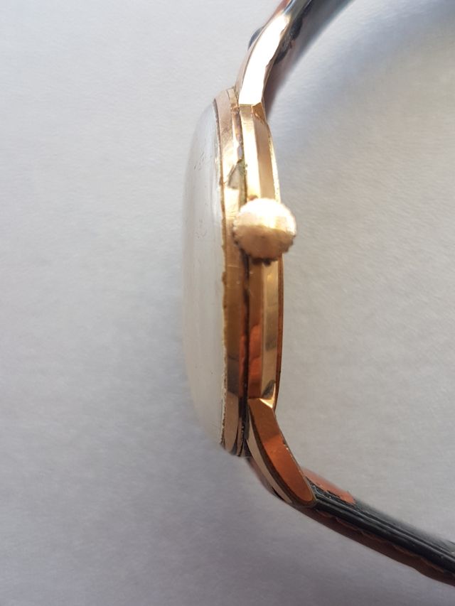 Reloj de cuerda cauny calendario