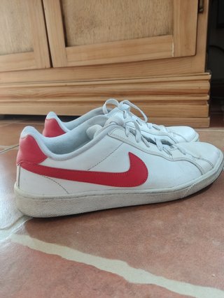 Zapatillas Nike segunda mano en Illescas en WALLAPOP