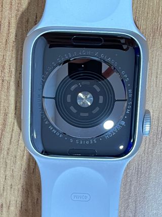 Apple Watch Series 5 gps 40mm,190€NO NEGOCIABLE de segunda mano por 190 EUR  en Fuengirola en WALLAPOP