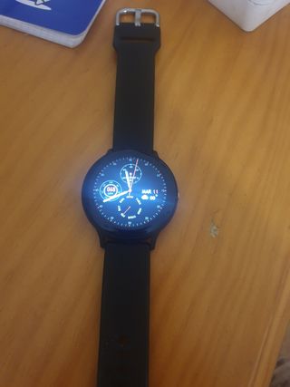 Vendo smartwatch de segunda mano por 30 EUR en Cártama en WALLAPOP