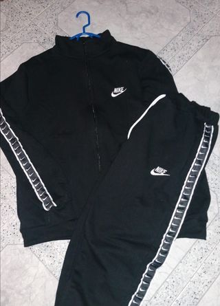 Chandal Nike algodón de segunda mano en WALLAPOP