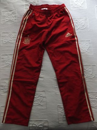 PANTALON CHANDAL SELECCION ESPAÑOLA. TALLA S NUEVO de segunda mano por 20  EUR en Madrid en WALLAPOP