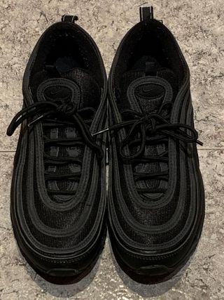 Nike air max 97 | Talla 44 de segunda mano por 30 EUR en Vilanova del Camí  en WALLAPOP