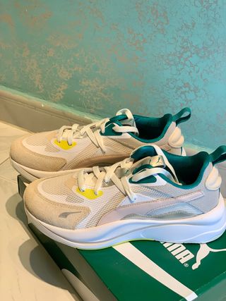 Zapatillas Puma Curve Ocean Queen Talla 39 de segunda mano por 80 EUR en  Zaragoza en WALLAPOP