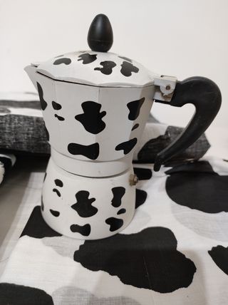 Generico - Cafetera Para Estufa Metálica 9 Tazas Diseño Vaca | Knasta Chile