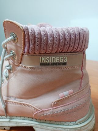 BOTINES INSIDE de segunda mano por 9 EUR en Málaga en WALLAPOP