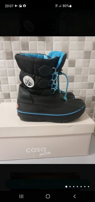 Botas de nieve\\/ montaña de segunda mano por 10 EUR en Gijón en WALLAPOP